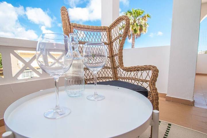 Villa für 8 Personen, mit Balkon - 1