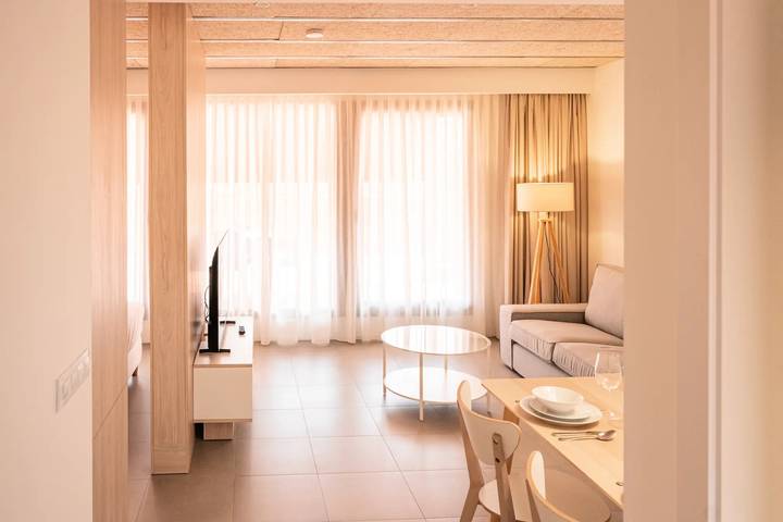 Gîte pour 2 personnes, avec Balcon et Terrasse à Figueras - 3