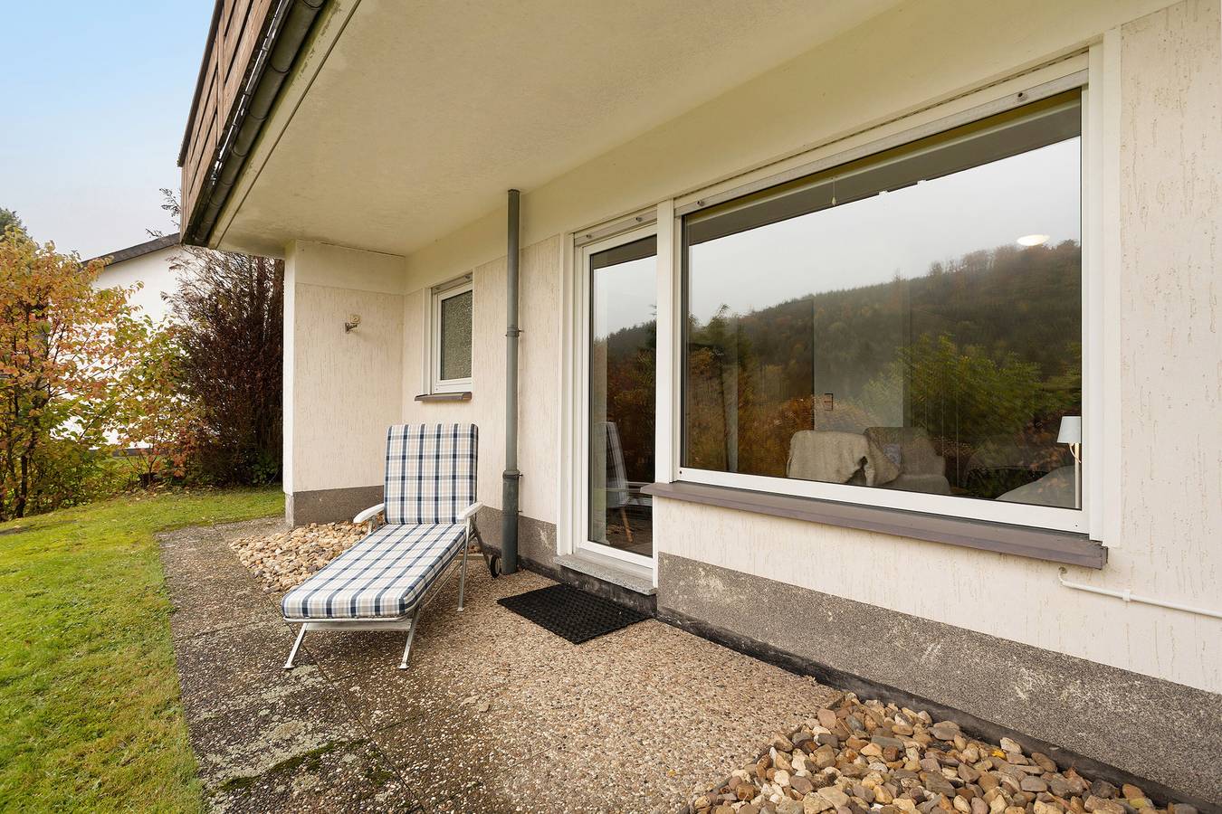 Ganze Wohnung, Ferienwohnung Wald-Ausblick mit privater Terrasse und Balkon in Willingen, die Mittelgebirge