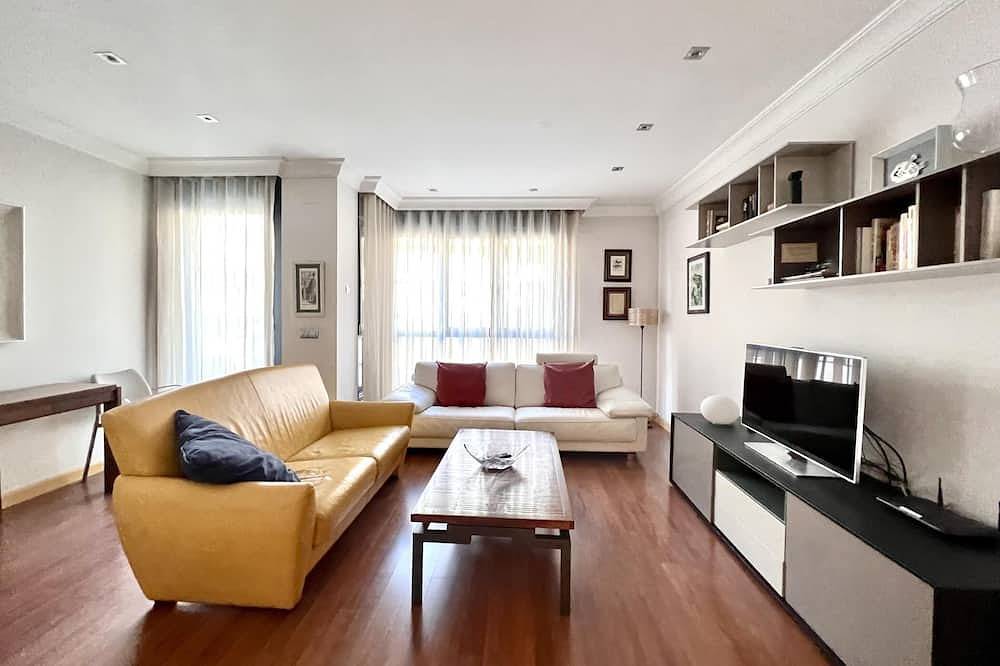 Ganze Wohnung, Housing León- Colón Center in León, Cordillera Cantábrica