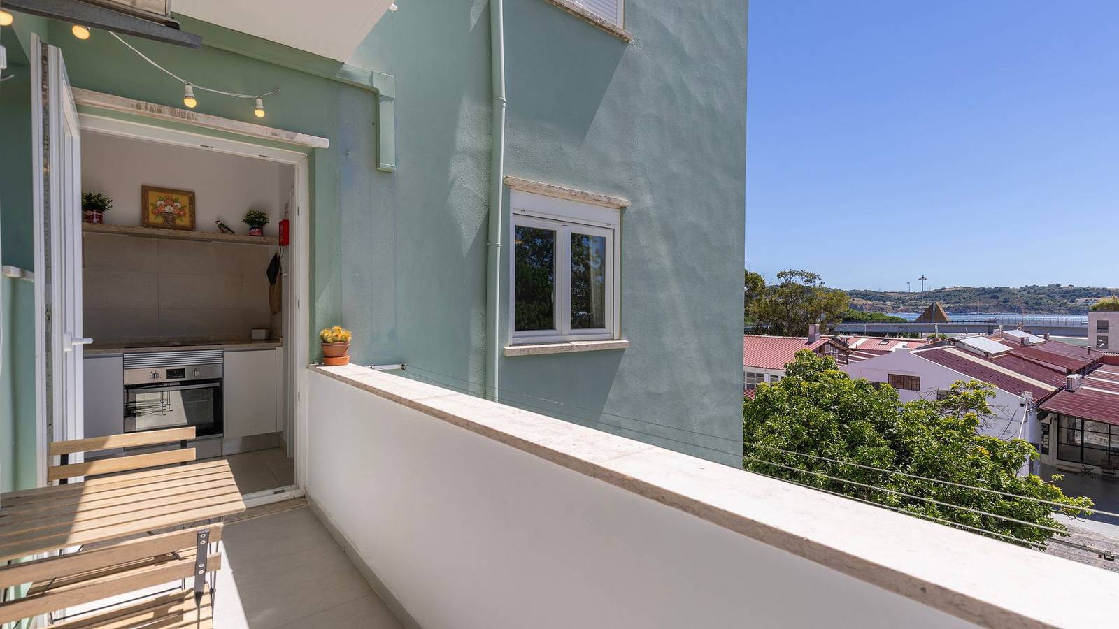 Apartamento inteiro, Charming Belém 3Bdr Property by Lovelystay in Lisboa, Costa de Lisboa