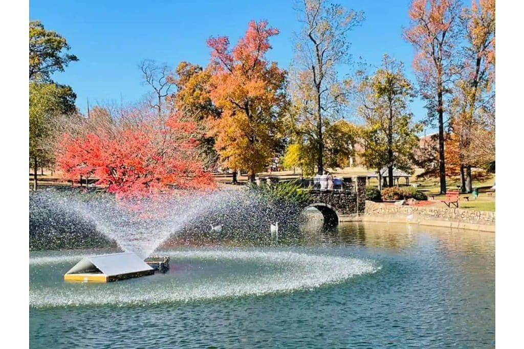 The Ouachita Depot- Large house/Perfect location in Mena, Ouachita National Forest