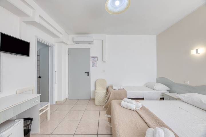 Maison d’hôte pour 3 personnes, avec balcon, animaux acceptés en Italie