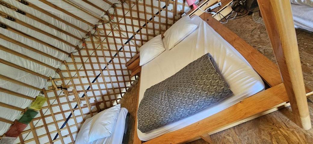 Tente pour 6 personnes, avec jardin ainsi que vue et terrasse dans Île de France - 4