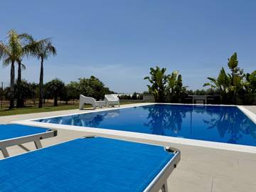 Villa for 10 Guests in Ragusa, Ragusa Province, Picture 3