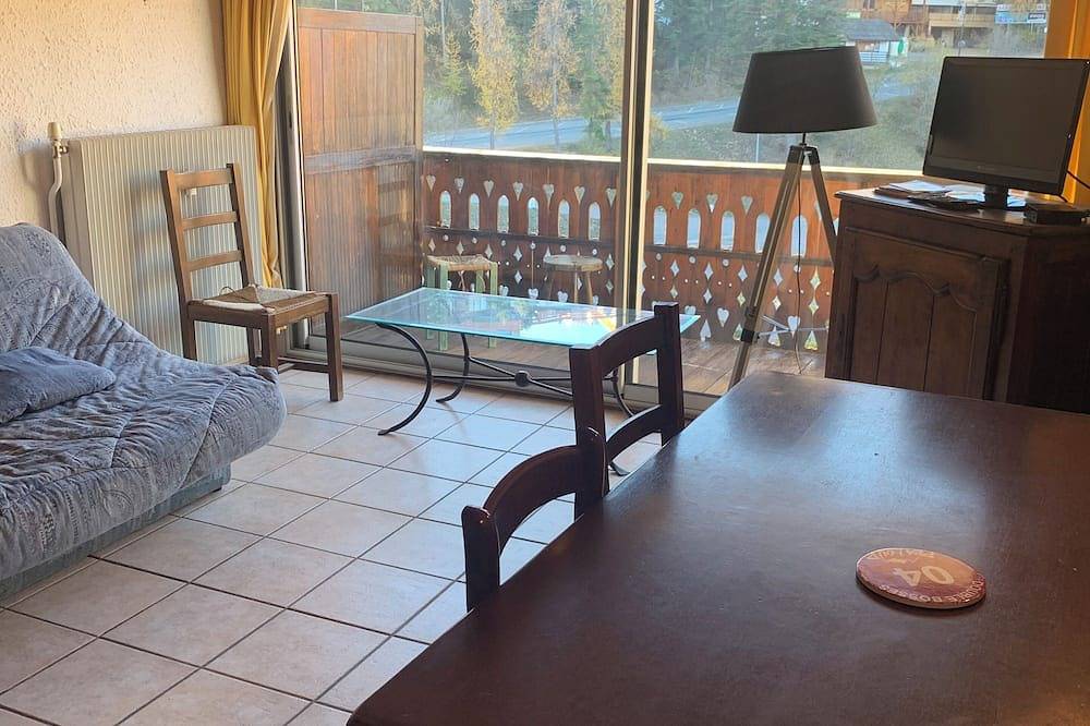 Entire apartment, Studio avec balcon Les Seolanes in Pra-Loup, Uvernet-Fours