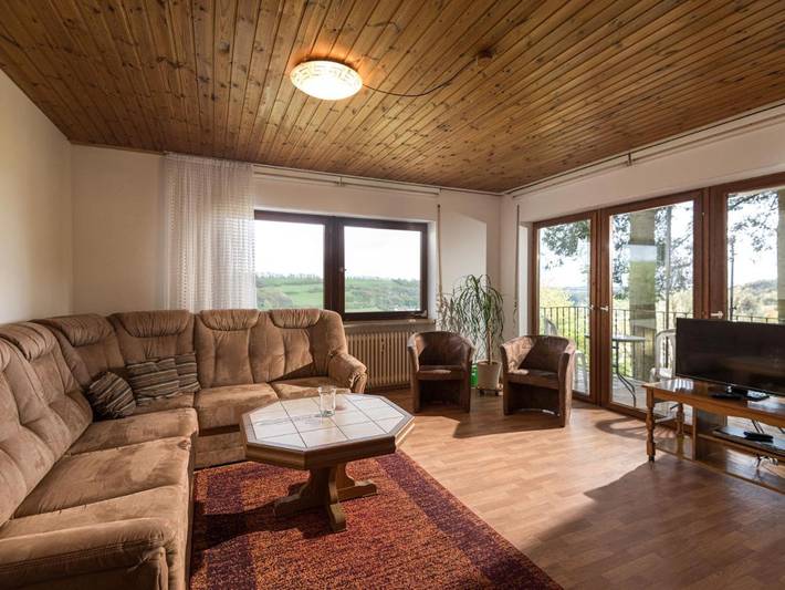 Ferienwohnung für 7 Personen, mit Terrasse und Sauna sowie Garten, mit Haustier - 1