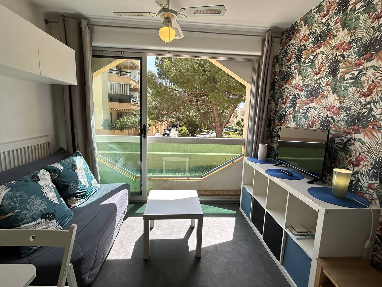 Appartement entier, Studio climatisé 3 pers avec parking, près plage in Bormes-les-Mimosas, Parc national de Port-Cros