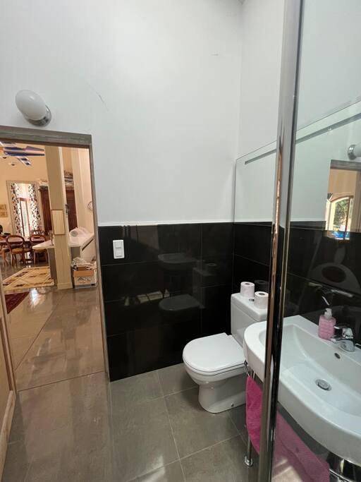 Location de vacances pour 8 personnes, avec jardin à Espéraza - 3