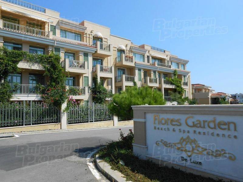 Cały apartament, Flores Garden Sea View Apartment With Balcony in Chernomorets, Obwód Burgas