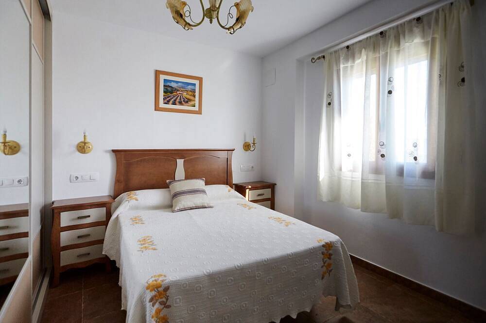 Casa con piscina privada y vistas espectaculares, ideal para familias in Iznájar, Sierras Subbéticas