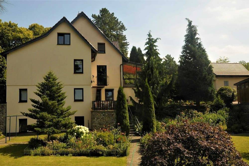 Ganze Wohnung, Ferienwohnung am Baalensee in Fürstenberg/Havel, Ruppiner Seenland