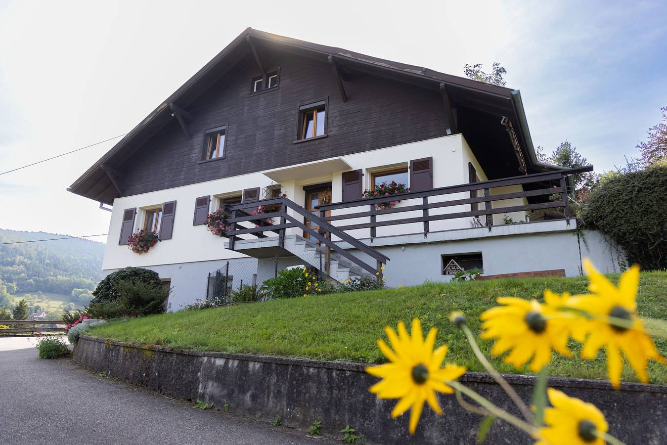 Apartamento entero, Apartamento «Au Petit Chamois» con vistas a la montaña, jardín privado y Wi-Fi in Breitenbach-Haut-Rhin, Parque natural regional de los Ballons des Vosges