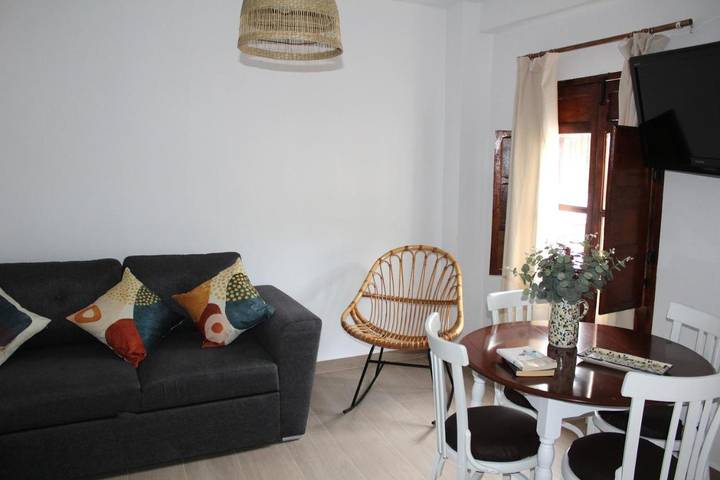 Casa rural para 4 personas, con vistas y balcón, Se admiten mascotas en Cazorla - 2