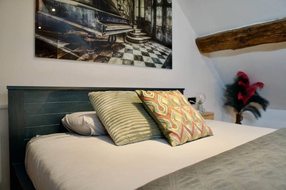 Geheel appartement, Le Brooklyn - New York getaway in Profondeville, Regio Namur