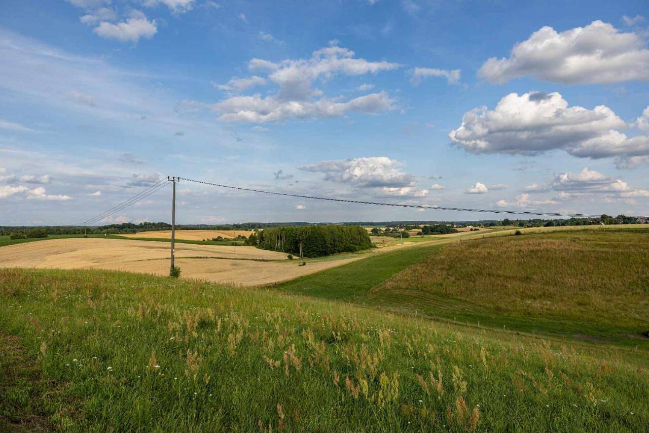 Jurtowe Wzgórze Glamping in Seenplatte von Ilawa