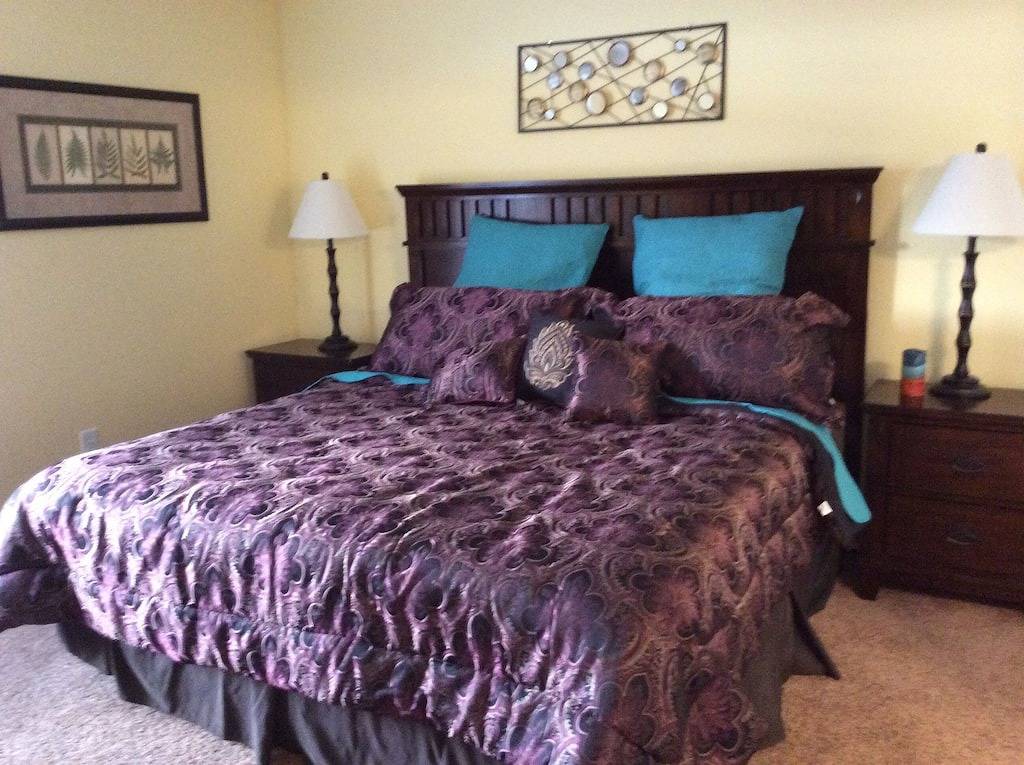 Ganze Wohnung, Luxuriöse Wohnung, am Fluss mit Blick auf die Berge in Sevierville, Sevier County