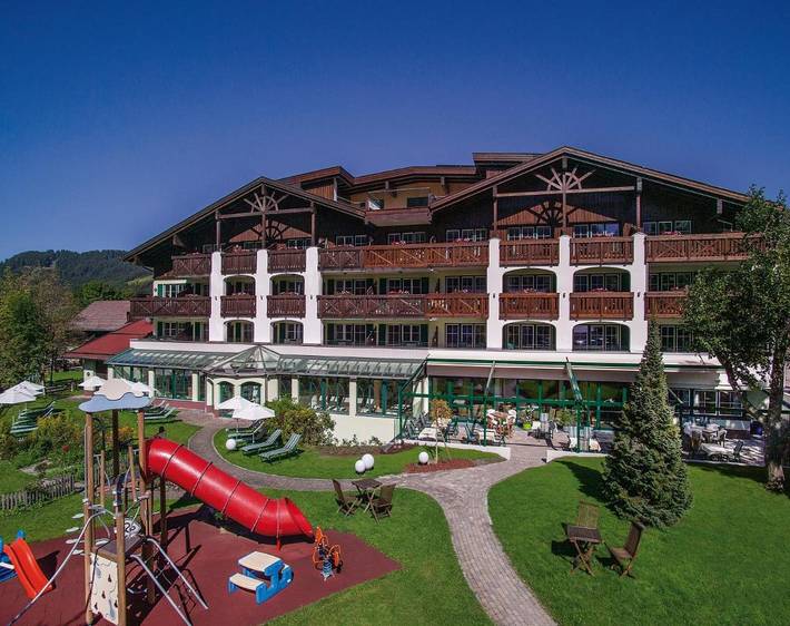 Hôtel pour 2 personnes, avec vue et piscine ainsi que jardin et sauna, animaux acceptés