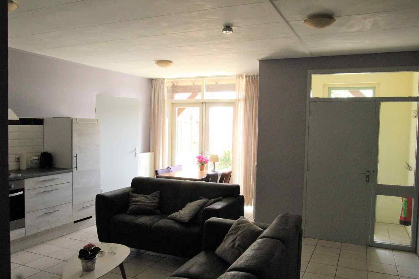 Ganze Wohnung, 6 Personen Ferienhaus, eingestellt für Behinderte. in Nationalpark Dwingelderveld