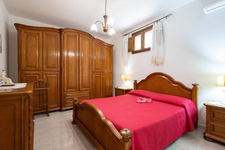 Hel lägenhet, Apartment 'Brandino Pani' with Shared Garden, Wi-Fi and Air Conditioning in Tertenia, Barbagia