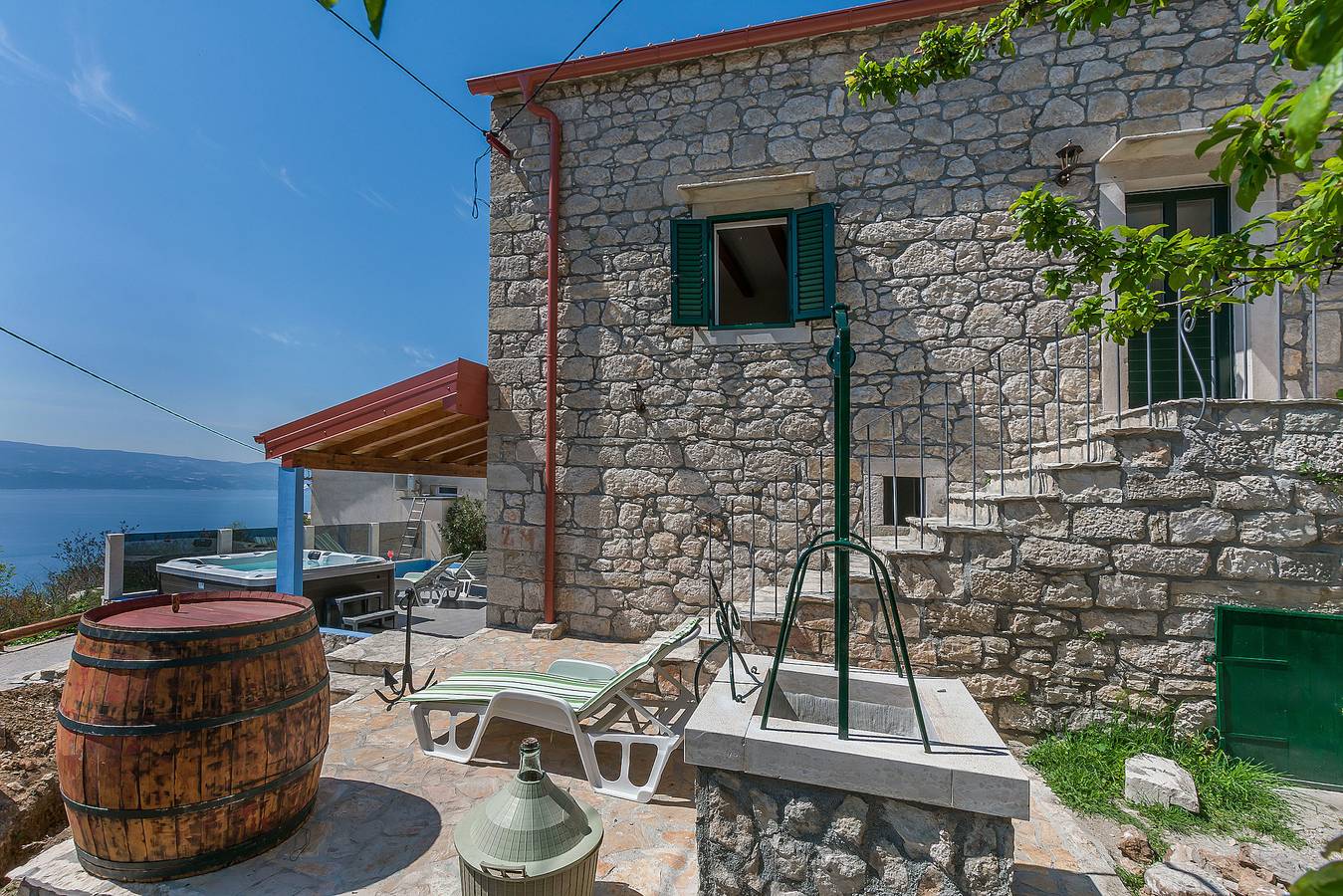House Darijo in Lokva Rogoznica, Split-Dalmatien