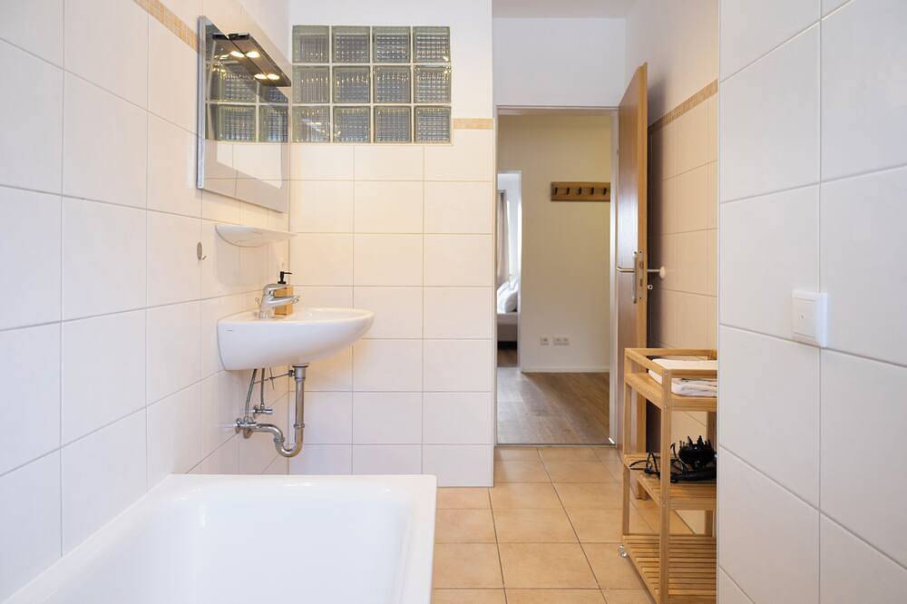 Ganze Wohnung, ღliboria | Eschenlohe helle Bergblick Wohnung in Eschenlohe, Bayerische Alpen