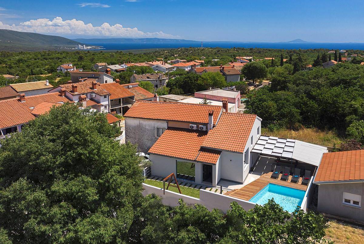 Holiday house with private pool for 5 persons approx. 94 qm in Rakalj, Istria (Bay of Raša) in Rakalj, Zuidkust Istrië