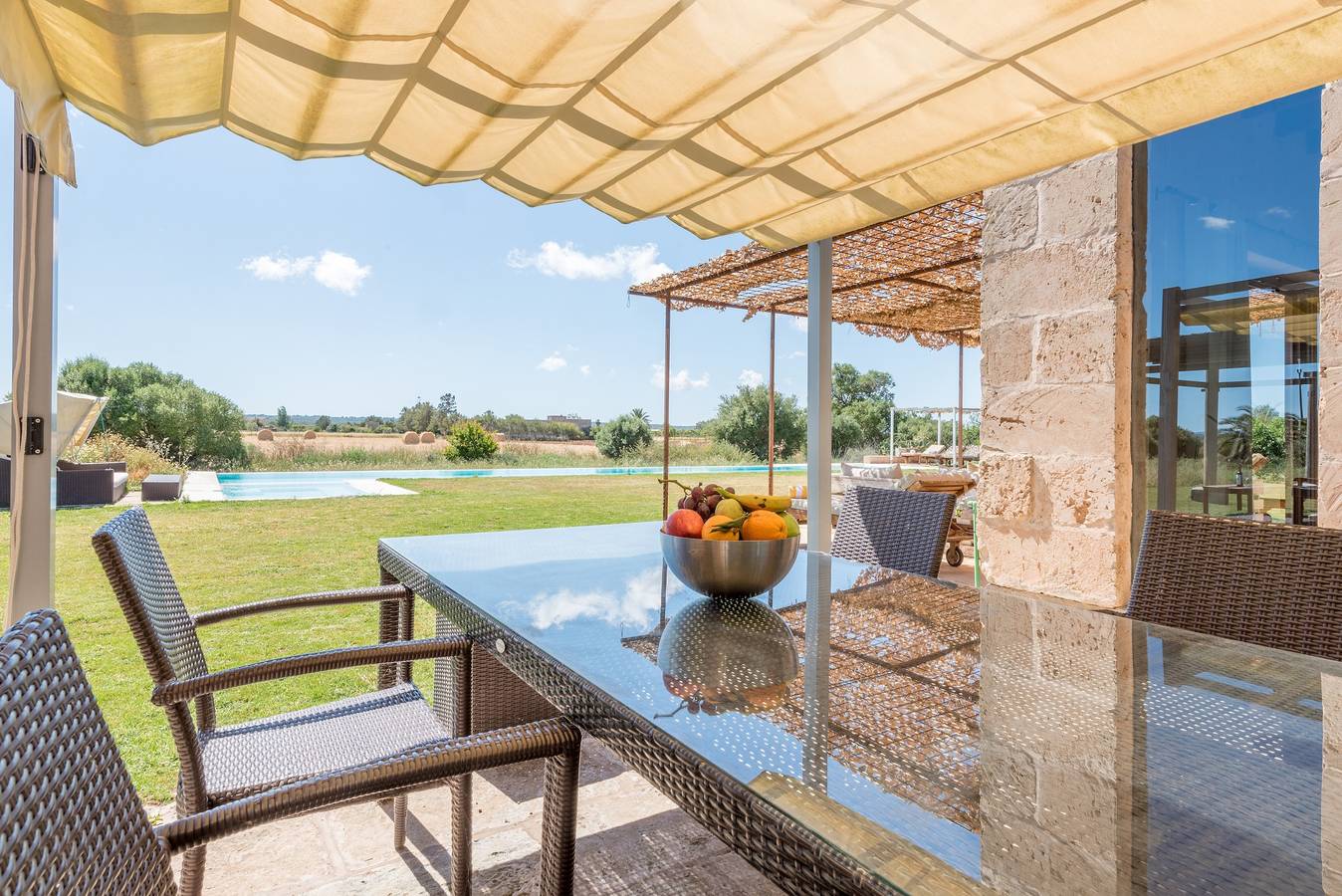 Country House with Pool, a/a, Large Garden, Terraces & Wi-Fi; Parking Available, Pets Allowed in Campos, South Majorca