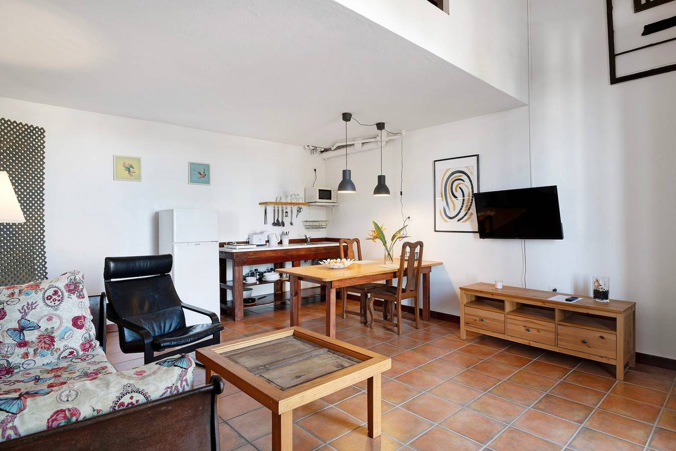 Country House 'Finca Emblemática - Nº3 Liria' with Mountain Views, Shared Pool and Wi-Fi in La Vegueta, Tinajo