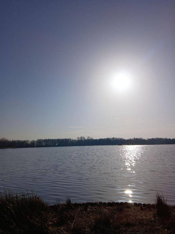 Ganze Wohnung, One-Bedroom Apartment with Lake View in Strand am Timmeler Meer, Großefehn