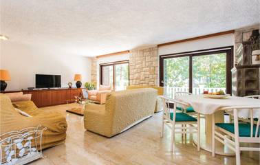 Ferienhaus für 12 Personen in Malinska, Krk, Bild 3