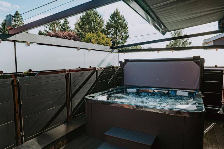 Location de vacances pour 2 personnes, avec jacuzzi et terrasse à Fleurus - 2