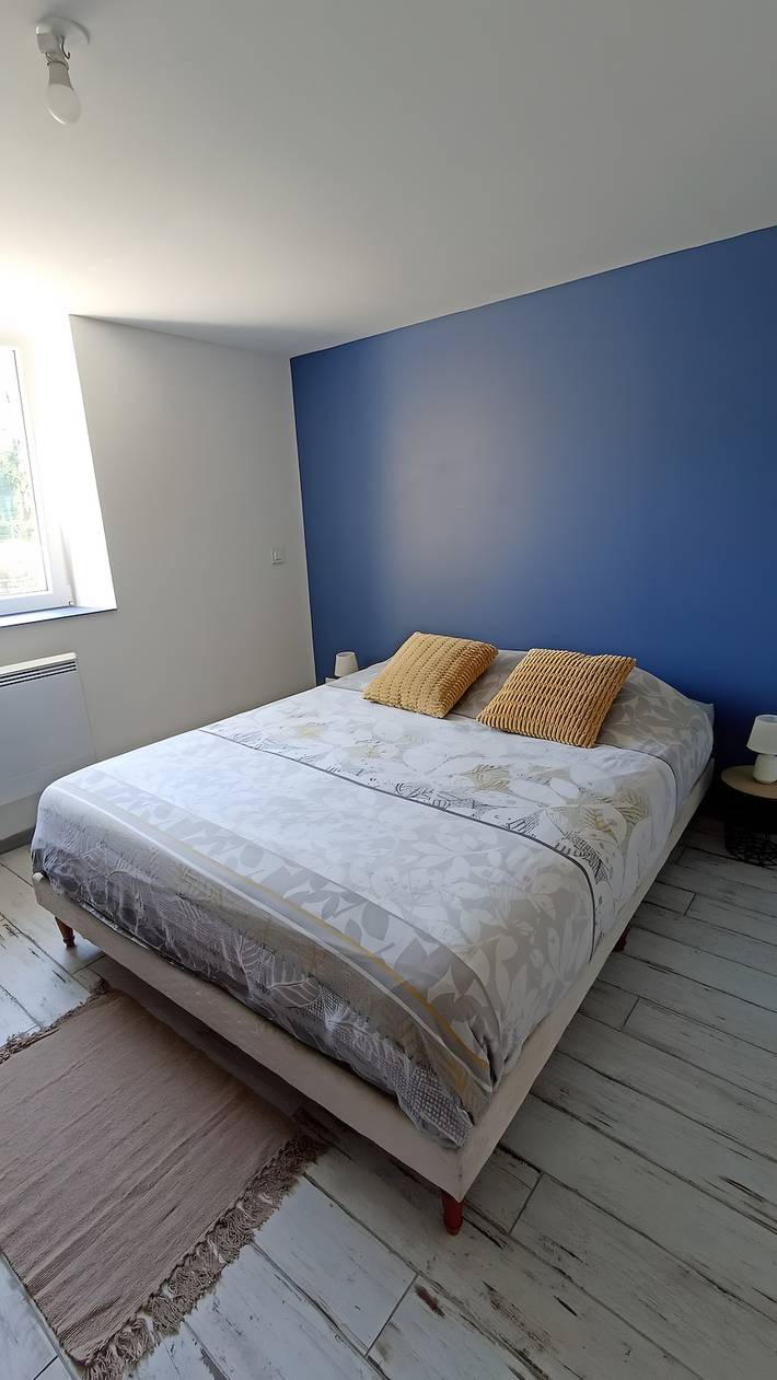 Hel lejlighed, Apartment 'Bienvenue Au Bord De Meuse' with Wi-Fi in Bazoilles-sur-Meuse, Neufchâteau