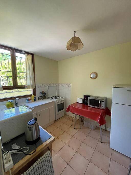 Three-Bedroom House in Maubuisson, Carcans
