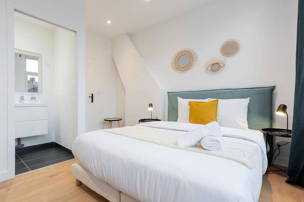 Ganze Wohnung, Fully equipped duplex with exterior and parking ! in Wazemmes (Lille), Lille