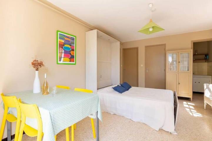 Gîte pour 2 personnes, avec terrasse, animaux acceptés dans l'Ayguade - 2