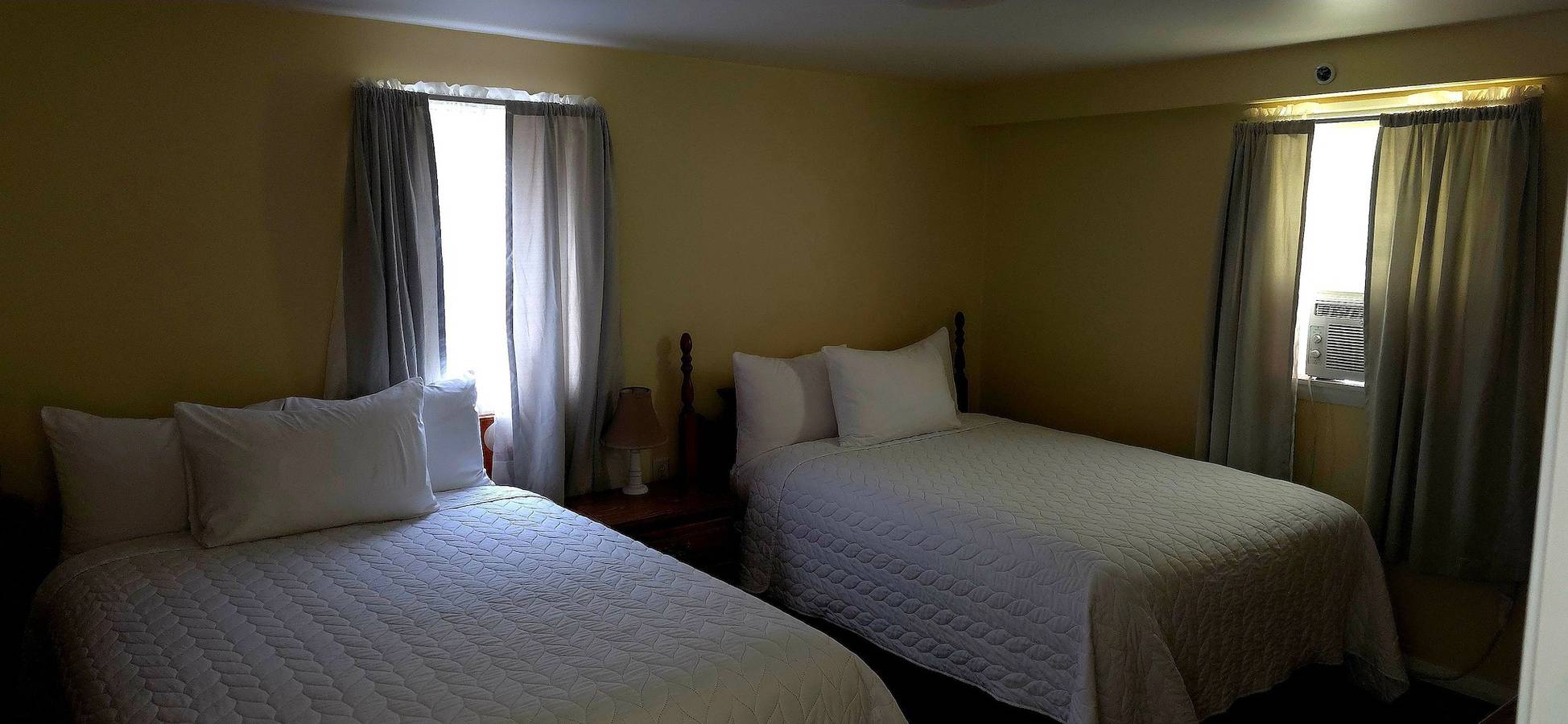 Entire apartment, 1st Floor Porch Suite in Franklin County (Maine)