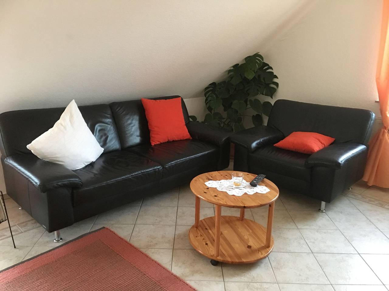 Ganze Wohnung, Ferienwohnung 'Haus Albsicht' mit Balkon und Wlan in Mössingen, Neckar-Alb