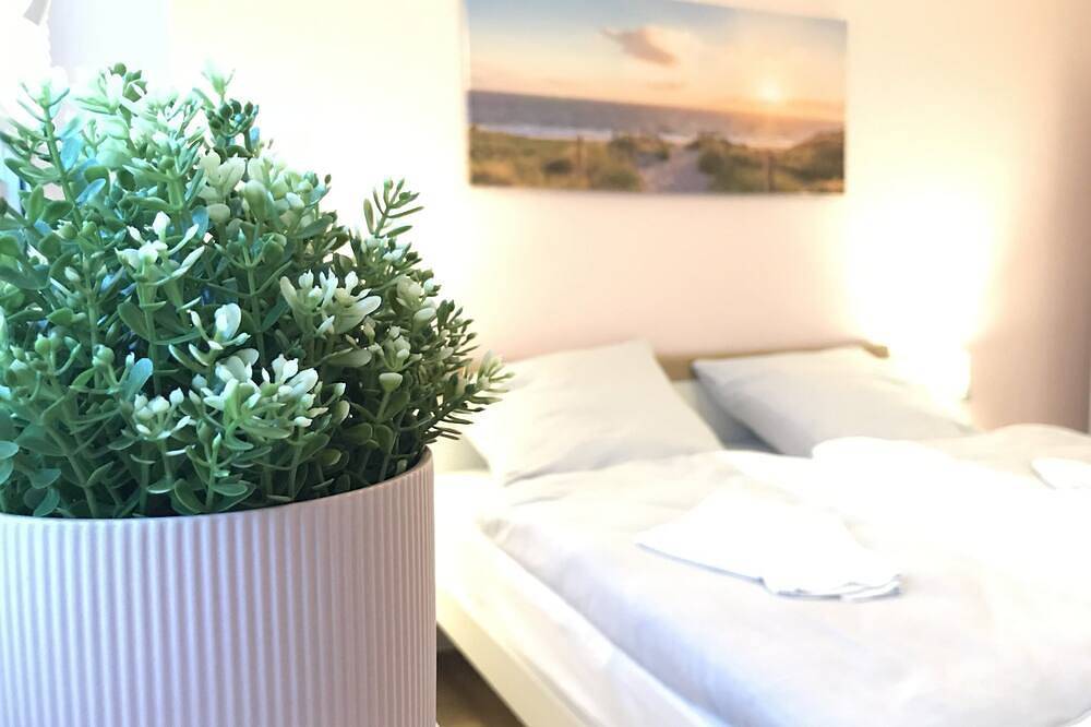 Ferienhaus für 12 P. mit Sauna & Ofen, Direkt am Wasser - 2 Haushälften in Geeste, Hasetal