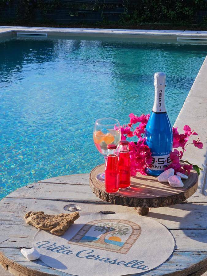 Villa per 7 persone, con piscina e panorama nonché giardino in Trappeto