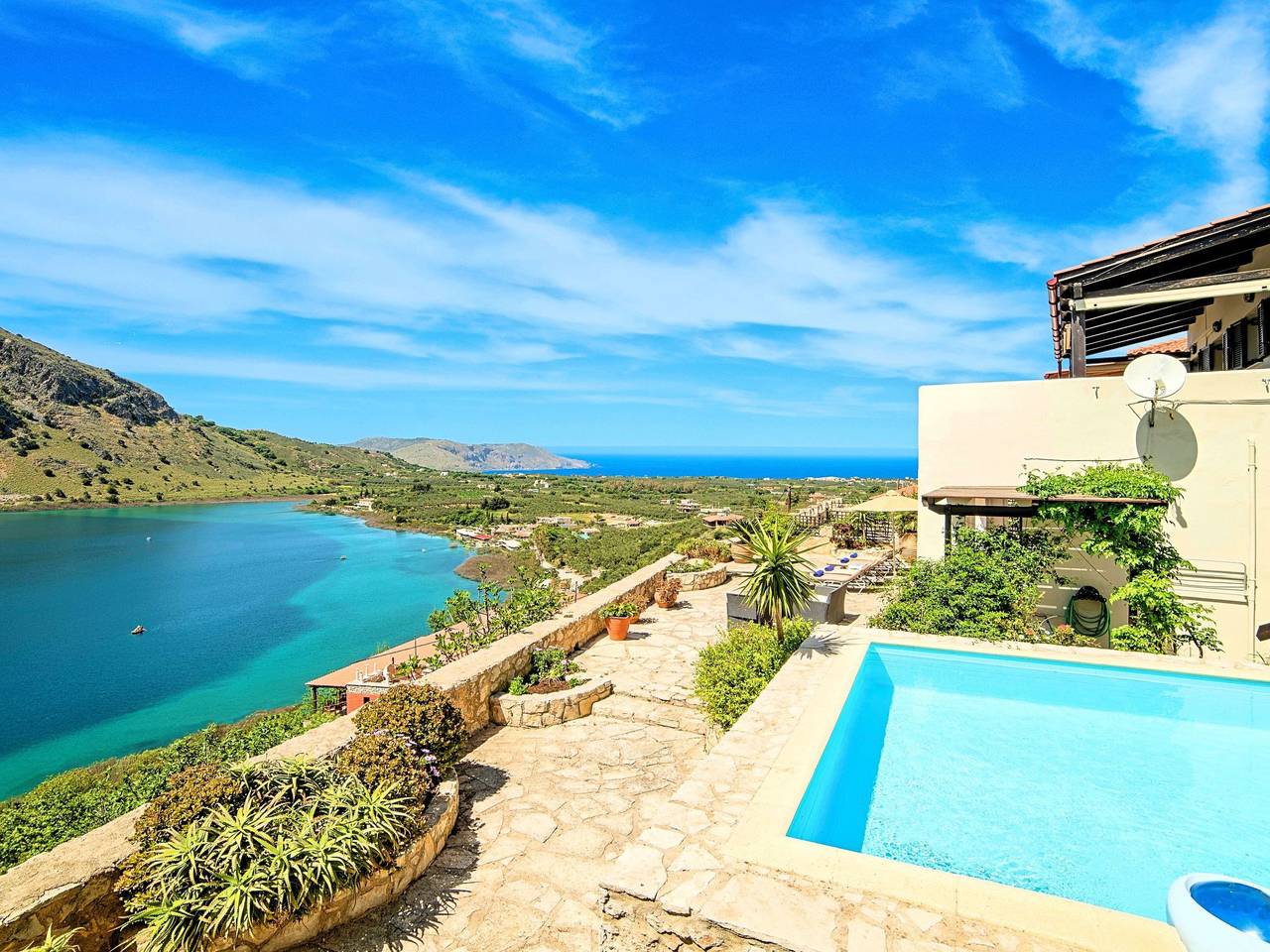 Ferienvilla "Du Lac Omega" mit privatem Pool in Chania und Umgebung