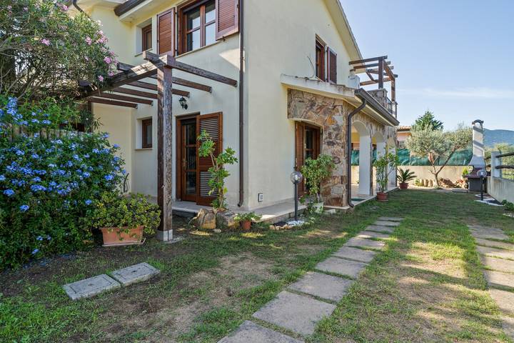 Casa Vacanze Villamara con Terrazza e Giardino; Parcheggio disponibile in Olia Speciosa, Castiadas