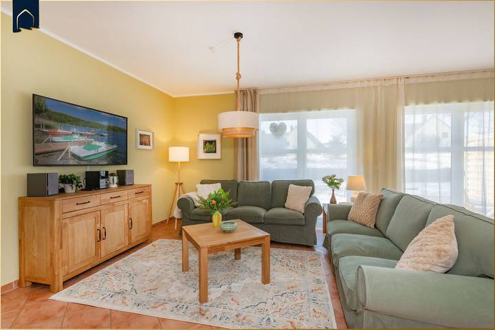 Ferienhaus für 8 Personen, mit Seeblick und Garten in Korswandt - 2