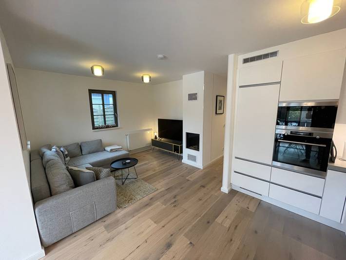 Appartement entier, Appartement 'Kleine Mügge' avec terrasse privée, jardin privé et Wi-Fi in Strand Zingst, Zingst