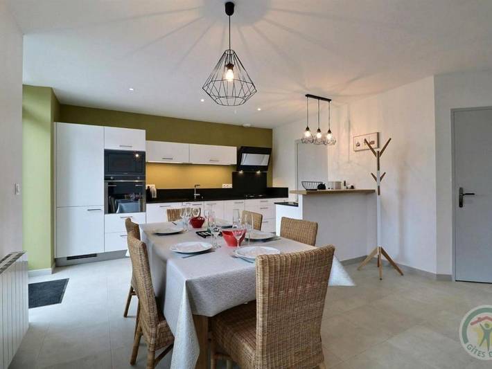 Location de vacances pour 6 personnes à La Ville-ès-Nonais - 2