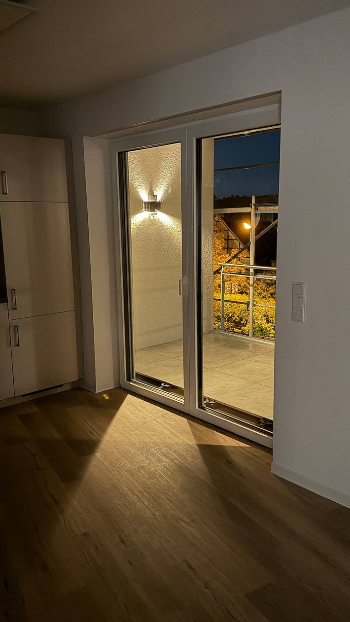 Entire apartment, Cozy Apartment with Balcony in Lippetal, Kreis Soest