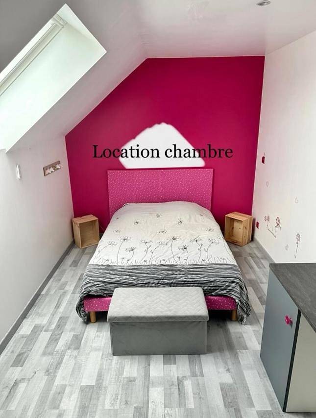 Gîte pour 4 personnes, avec jardin à Saint-Mars-d'Outillé