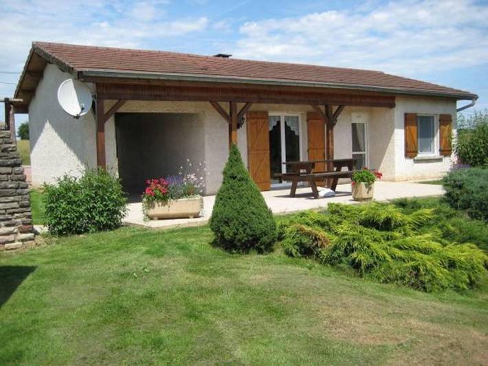 Location de vacances pour 4 personnes, avec jardin, animaux acceptés à Fontenoy-le-Château