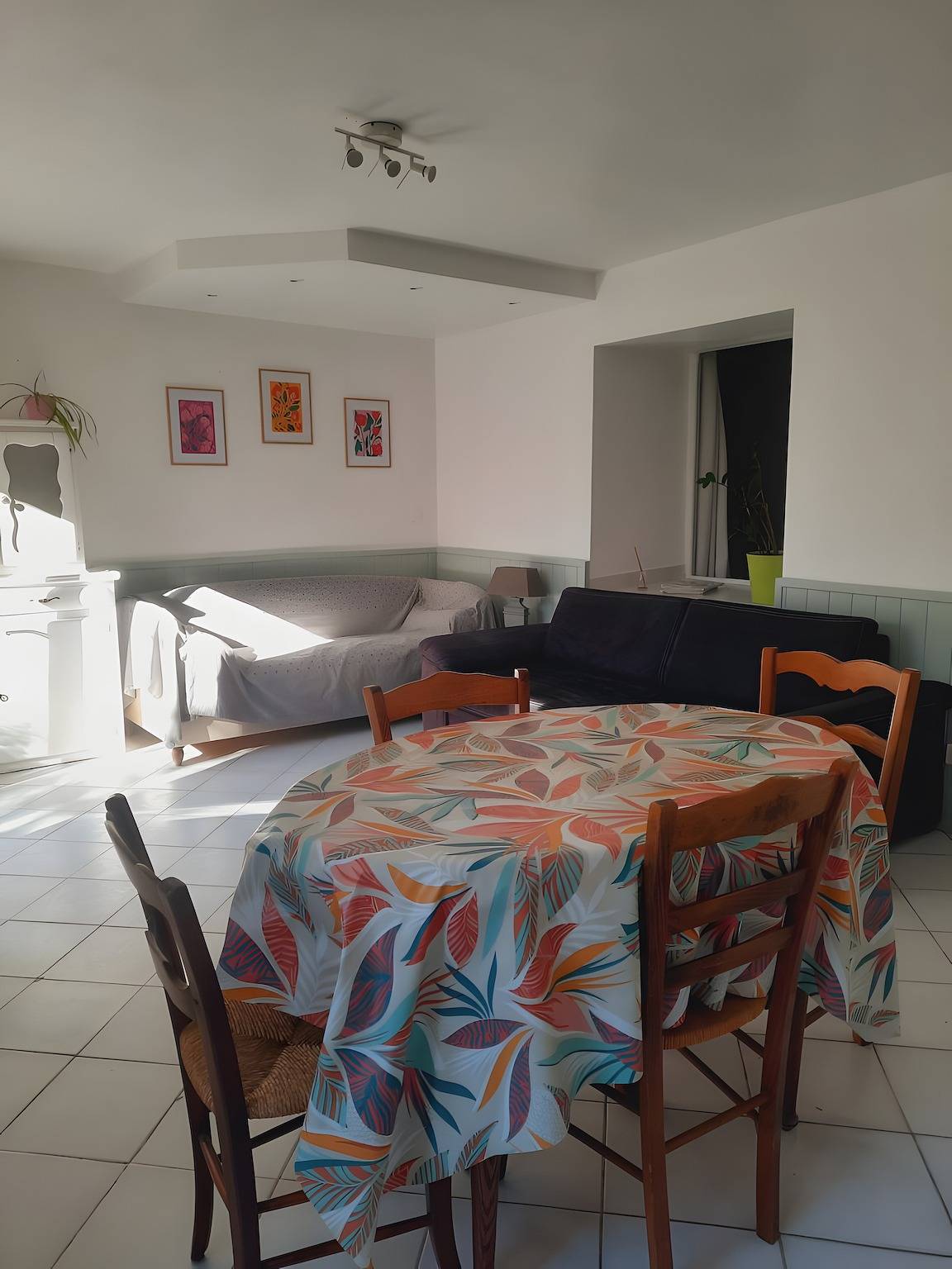 Charmant gîte de village indépendant avec jardin in Montagnac, Côte méditerranéenne (France)