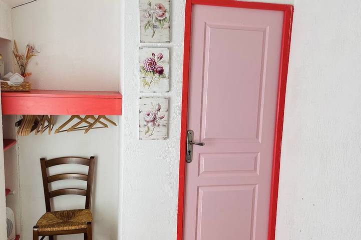 Location de vacances pour 2 personnes, avec piscine et jardin à Saint-Julien-d'Arpaon - 4